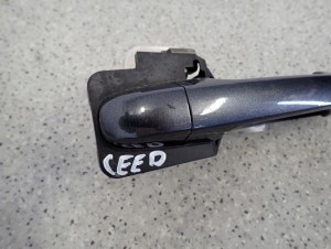 KIA CEED 06-12 KLAMKA PRZEDNIA PRAWA DRZWI 2/6 MINIATURA