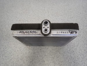 SUZUKI IGNIS 00-03 PAROWNIK KLIMATYZACJI 3/6 MINIATURA