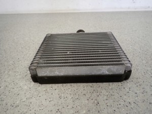 SUZUKI IGNIS 00-03 PAROWNIK KLIMATYZACJI 6/6 MINIATURA