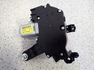 CHEVROLET CRUZE HB 5d 08-12 SILNICZEK WYCIERACZKI TYŁ 3/4 MINIATURA