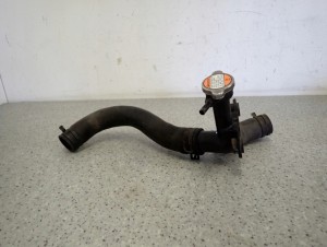 KIA VENGA 09- 1.4 CRDI WLEW PŁYNU CHŁODNICY 1/6 MINIATURA