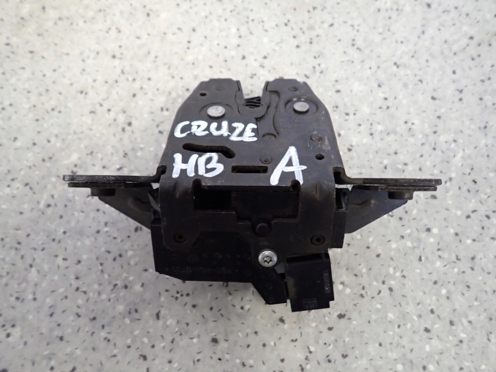 CHEVROLET CRUZE HB 5d 08-12 ZAMEK KLAPY BAGAŻNIKA 1/3