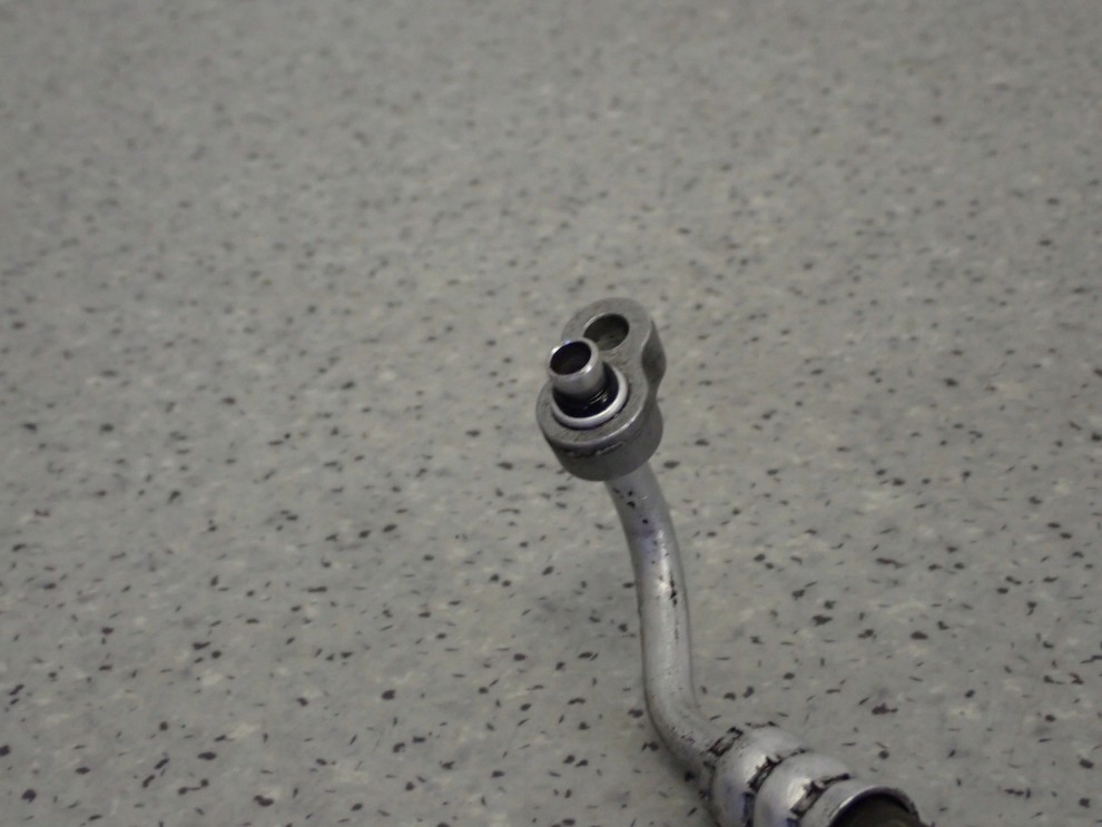 MAZDA 3 BK 03-08 1.6 BENZ PRZEWÓD KLIMATYZACJI 5/6