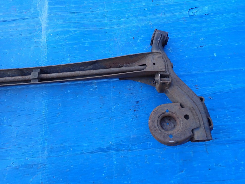 KIA SOUL I 09- BELKA ZAWIESZENIA TYLNEGO 13/14