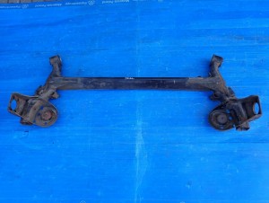 KIA SOUL I 09- BELKA ZAWIESZENIA TYLNEGO 1/14 MINIATURA