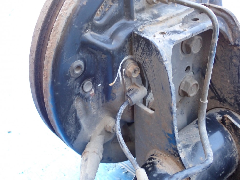 SUZUKI SWIFT 07-09 BELKA TYLNA ZAWIESZENIA 8/12