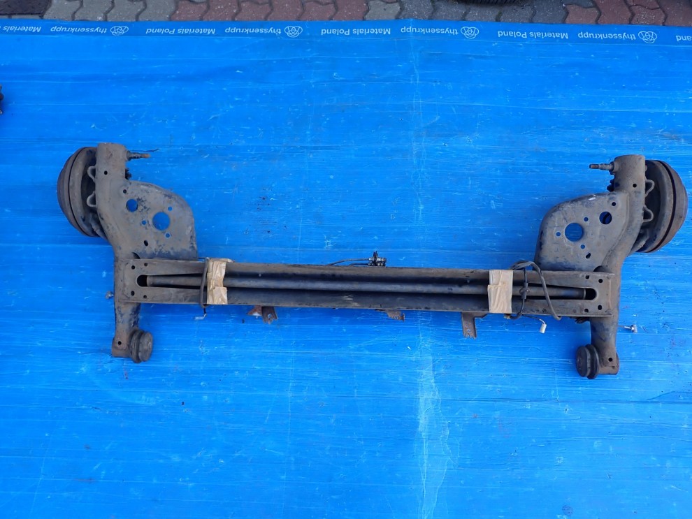 SUZUKI SWIFT 07-09 BELKA TYLNA ZAWIESZENIA 10/12