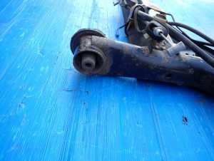 SUZUKI SWIFT 07-09 BELKA TYLNA ZAWIESZENIA 7/12 MINIATURA