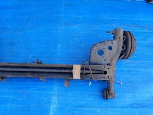 SUZUKI SWIFT 07-09 BELKA TYLNA ZAWIESZENIA 12/12 MINIATURA