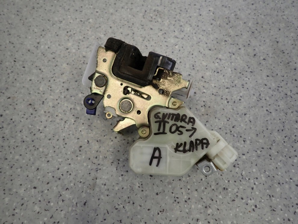 GRAND VITARA 06- ZAMEK KLAPY BAGAZNIKA 1/6