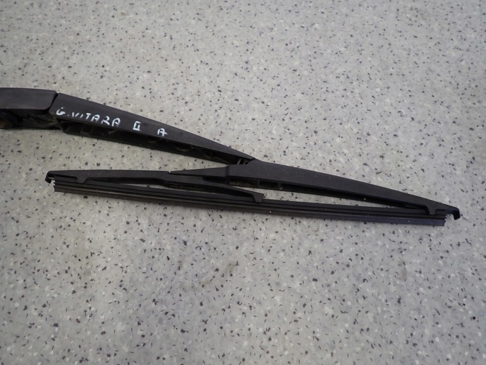 SUZUKI GRAND VITARA 06- II RAMIE WYCIERACZKI TYLNEJ 2/4