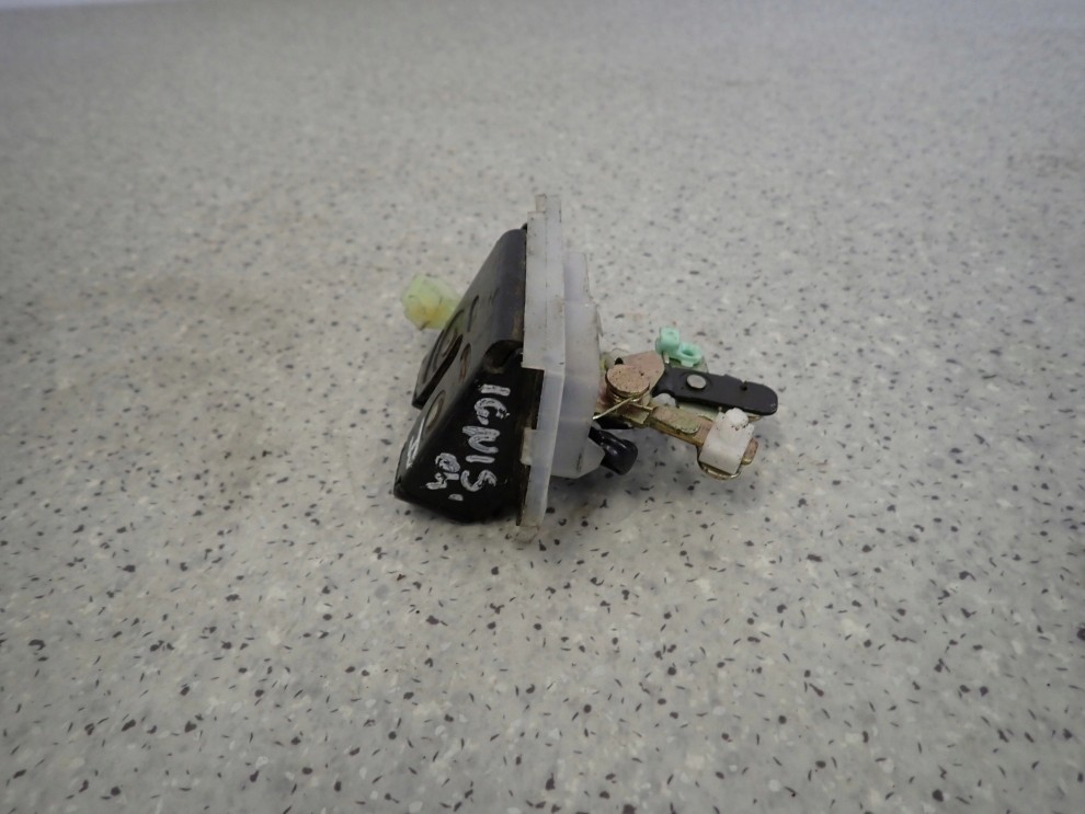 SUZUKI IGNIS 00-07 ZAMEK KLAPY BAGAŻNIKA KLAPY TYŁ 2/4