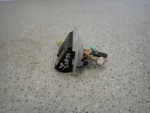 SUZUKI IGNIS 00-07 ZAMEK KLAPY BAGAŻNIKA KLAPY TYŁ 2/4 MINIATURA