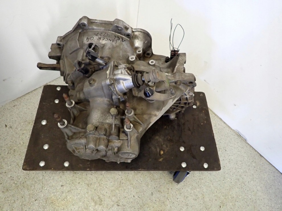 MITSUBISHI LANCER 03-07 1.6 SKRZYNIA BIEGÓW MANUALNA 4/6