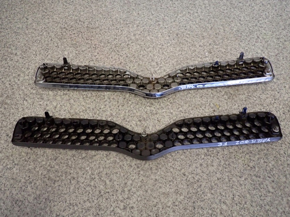 TOYOTA YARIS 99-02 ATRAPA PRZEDNIA GRILL 5/7