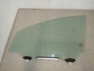 COROLLA VERSO 04-08 SZYBA PRZEDNIA LEWA W DRZWI