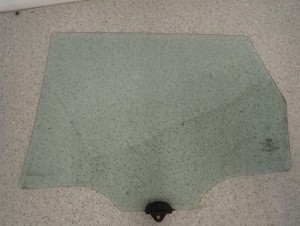 KIA CEED HB 5D 06-11 SZYBA DRZWI TYLNA PRAWA OPUSZCZANA 5/6 MINIATURA