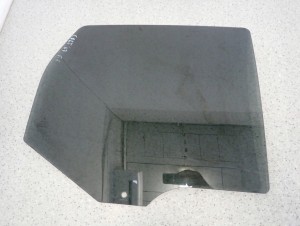 MITSUBISHI COLT CZ 5d 2007-2012 SZYBA TYLNA PRAWA OPUSZCZANA LIFT