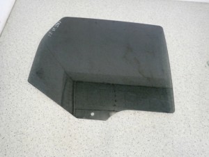 MITSUBISHI COLT CZ 5d 2007-2012 SZYBA TYLNA PRAWA OPUSZCZANA LIFT 2/5 MINIATURA