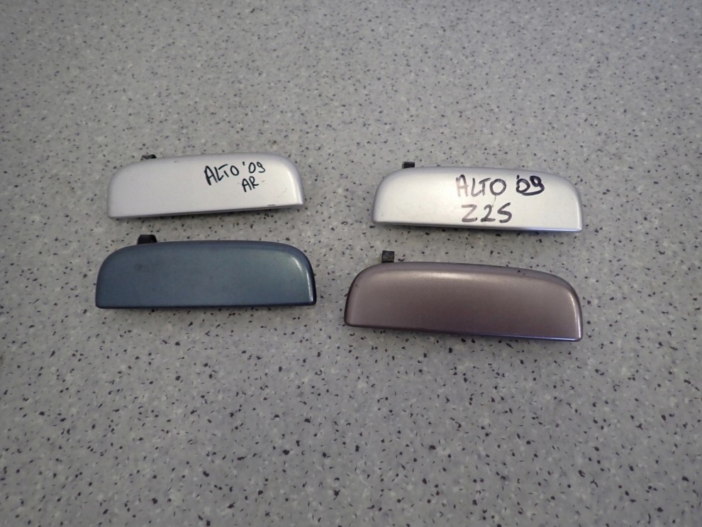 SUZUKI ALTO PIXO 09- KLAMKA DRZWI PRZEDNIA PRAWA 3/7