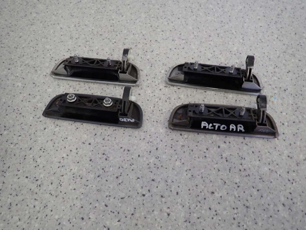 SUZUKI ALTO PIXO 09- KLAMKA DRZWI PRZEDNIA PRAWA 5/7