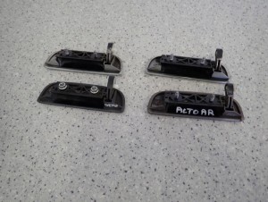 SUZUKI ALTO PIXO 09- KLAMKA DRZWI PRZEDNIA PRAWA 5/7 MINIATURA