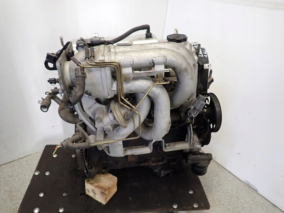 MITSUBISHI LANCER VII 1.6I SILNIK 4G18 10/11