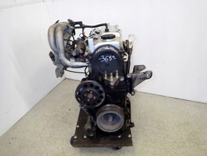 MITSUBISHI LANCER VII 1.6I SILNIK 4G18 1/11 MINIATURA