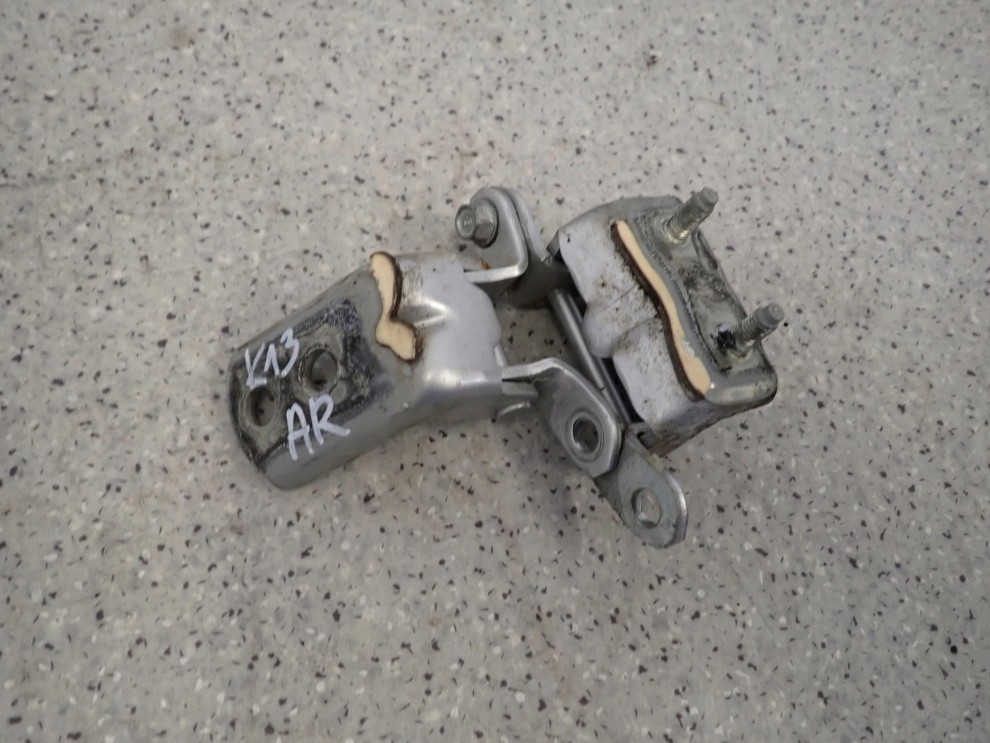 NISSAN MICRA K13 10-16 ZAWIASY DRZWI TYLNE PRAWE 1/8