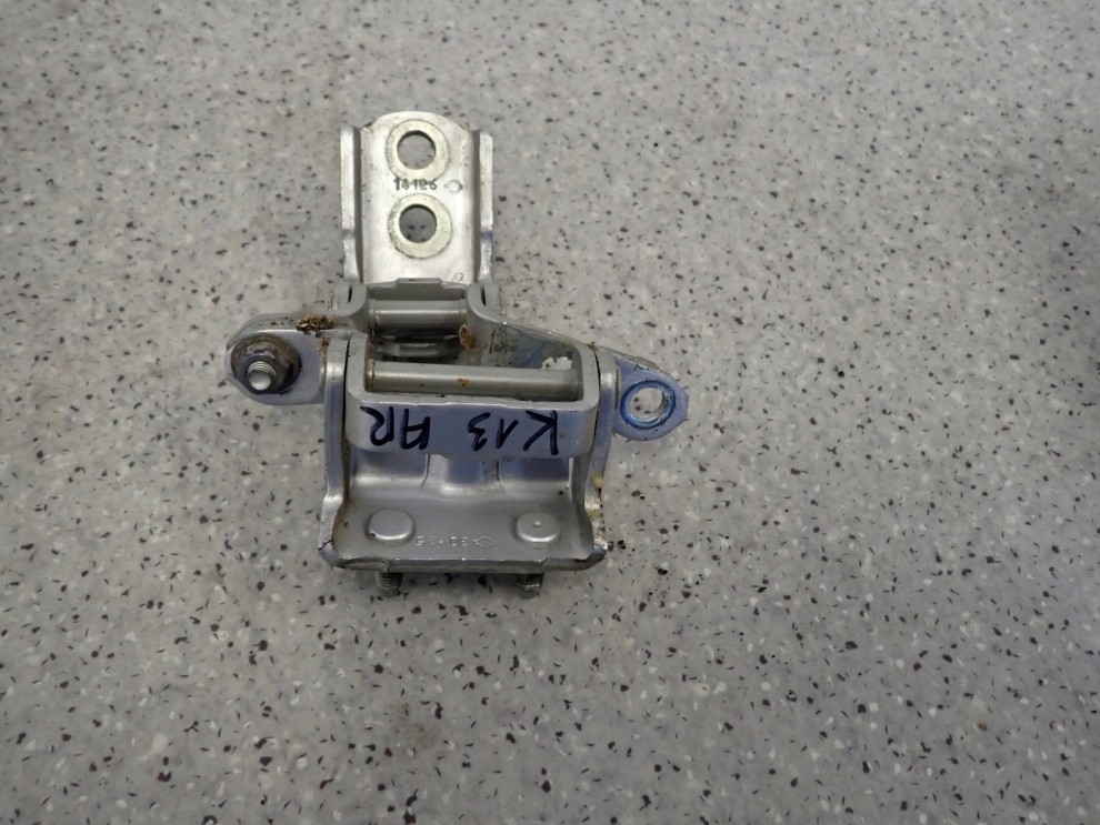 NISSAN MICRA K13 10-16 ZAWIASY DRZWI TYLNE PRAWE 6/8