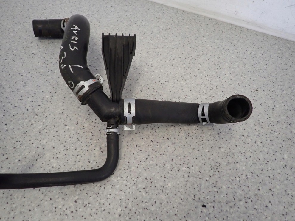 TOYOTA AURIS 1.4 D4D 06-12 PRZEWÓD WODNY KRÓCIEC TRÓJNIK 4/7