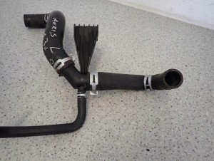 TOYOTA AURIS 1.4 D4D 06-12 PRZEWÓD WODNY KRÓCIEC TRÓJNIK 4/7 MINIATURA