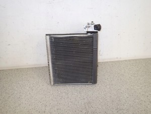 TOYOTA COROLLA E12 02-07 PAROWNIK KLIMATYZACJI 3/5 MINIATURA