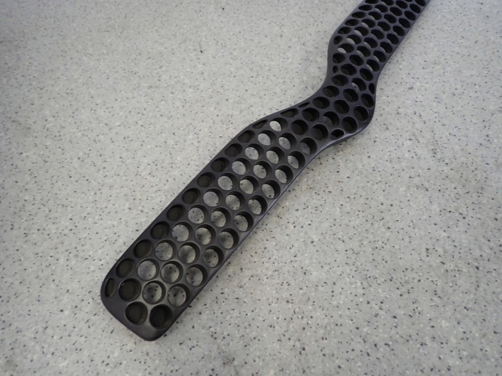 TOYOTA YARIS 99-02 ATRAPA PRZEDNIA GRILL 2/6