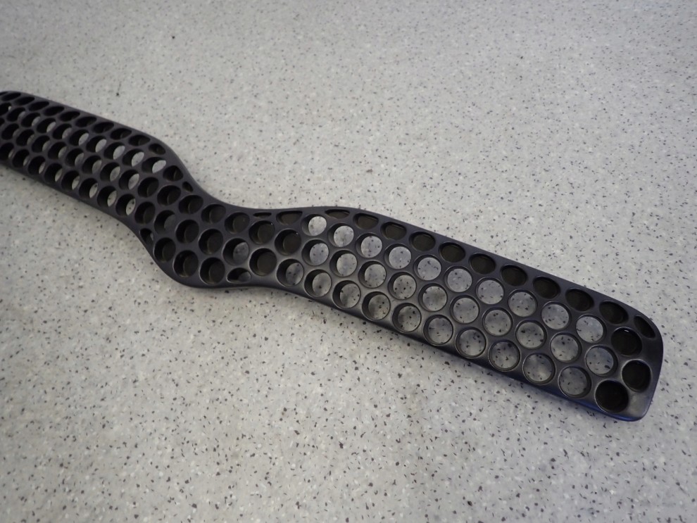 TOYOTA YARIS 99-02 ATRAPA PRZEDNIA GRILL 3/6