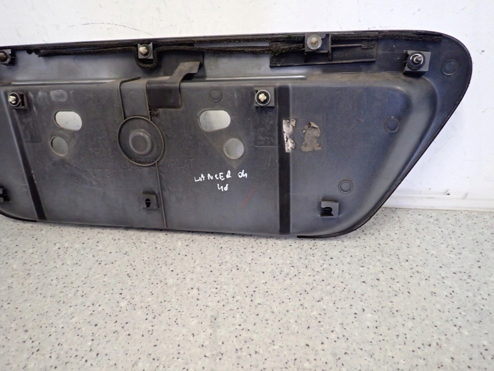 MITSUBISHI LANCER VII 03-07 LISTWA KLAPY BAGAŻNIKA BLENDA 6/6