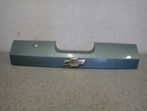 LACETTI NUBIRA KOMBI 03- LISTWA KLAPY BAGAŻNIKA