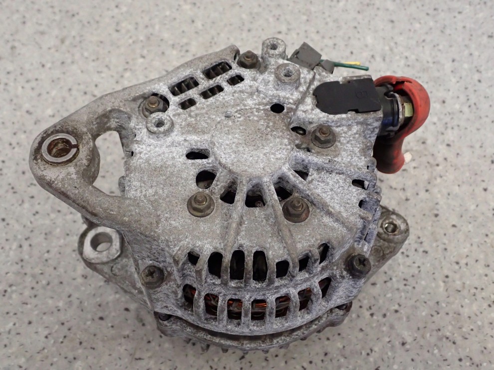NISSAN PRIMERA P12 02-07 1.8 BENZ ALTERNATOR 5/6