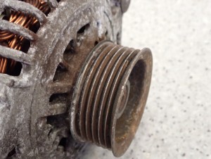 NISSAN PRIMERA P12 02-07 1.8 BENZ ALTERNATOR 6/6 MINIATURA