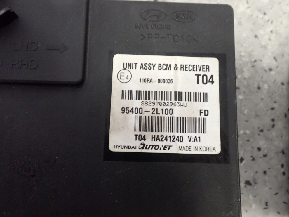 HYUNDAI I30 06-09 ZESTAW STARTOWY 1.6 CRDI STACYJKA KOMPUTER 5/8