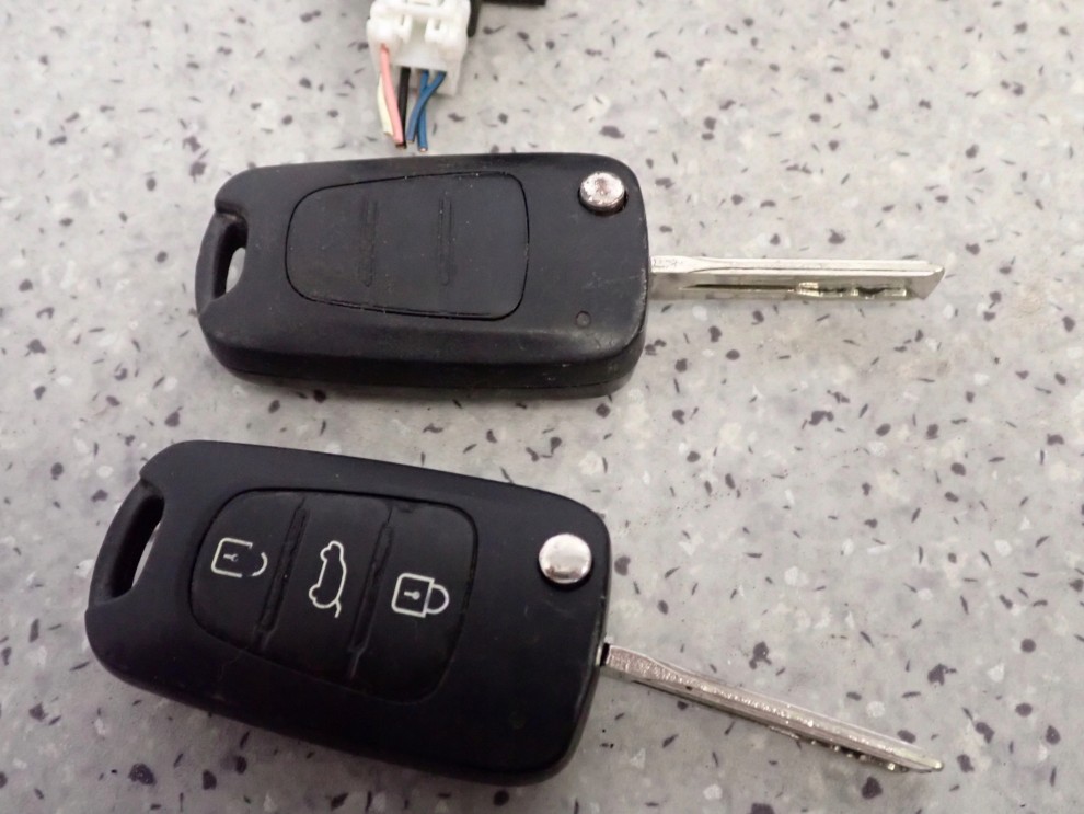 HYUNDAI I30 06-09 ZESTAW STARTOWY 1.6 CRDI STACYJKA KOMPUTER 6/8