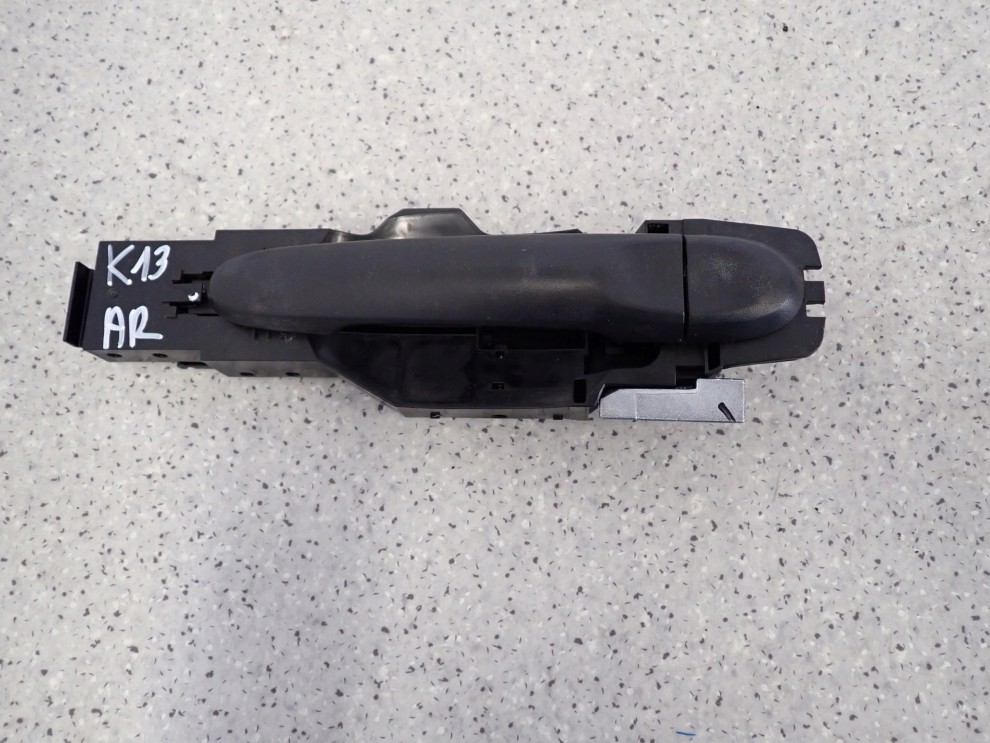 NISSAN MICRA K13 10-16 KLAMKA DRZWI TYLNA PRAWA 1/6