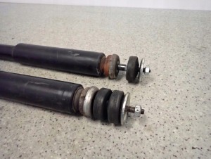 SUZUKI SWIFT 10- AMORTYZATOR TYLNY 3/6 MINIATURA