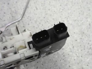 HONDA JAZZ II LIFT 06-08 ZAMEK DRZWI PRZEDNI LEWY 5/6 MINIATURA