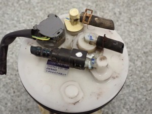 HONDA JAZZ II 1.3 02-07 POMPA PALIWA CZUJNIK POZIOMU 4/6 MINIATURA