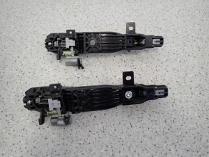 MAZDA2 MAZDA 2 II 09- DE KLAMKA PRZEDNIA PRAWA 6/7 MINIATURA