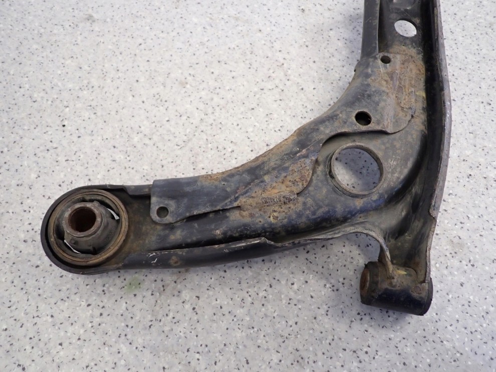 TOYOTA YARIS III 2011 - WAHACZ PRZEDNI PRAWY 5/8