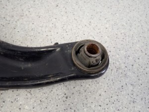 TOYOTA YARIS III 2011 - WAHACZ PRZEDNI PRAWY 6/8 MINIATURA