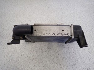 KIA SPORTAGE I 97-01 INTERCOOLER CHŁODNICA POWIETRZA 3/7 MINIATURA