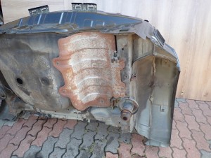 HYUNDAI VELOSTER 11-18 BŁOTNIK TYLNY PAS TYLNY WANNA 15/15 MINIATURA